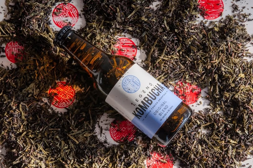 LEGEND KOMBUCHA ORIGINAL BLEND - BLACK AND GREEN TEA BOTTLE